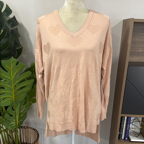 Torrid heart vneck sweater - Picture 1 of 10